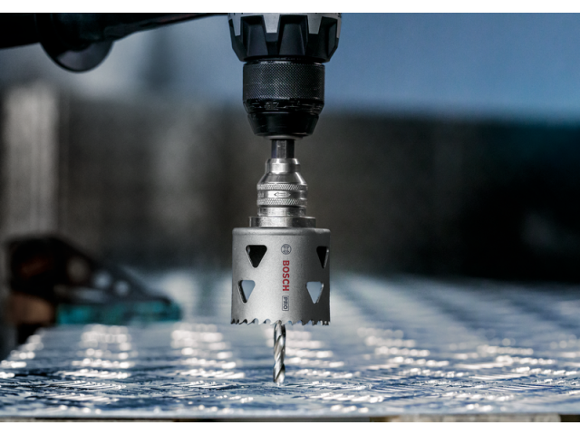 Žaga za izrezovanje lukenj Bosch PRO Multi Material, Dimenzije: 114x44mm, z navojem, 2608901538