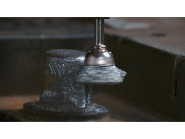 Krtača Dremel iz ogljikovega jekla, Dimenzije: 3.2x50mm, Pakiranje: 2kos, 26150442JA