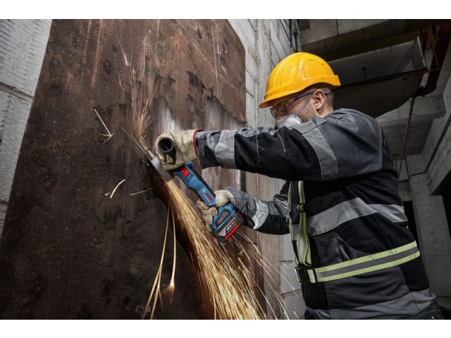 Akumulatorski kotni brusilnik Bosch GWS 18V-11 S, 1100W, 125mm, 06019N4001