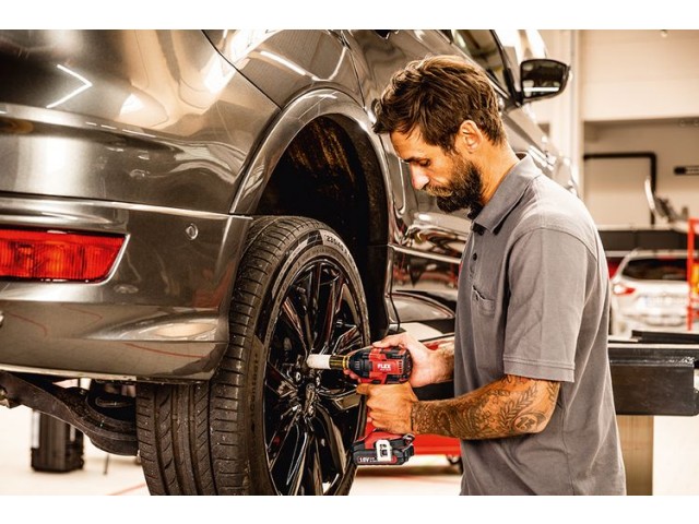 Akumulatorski udarni vijačnik Flex IW 1/2