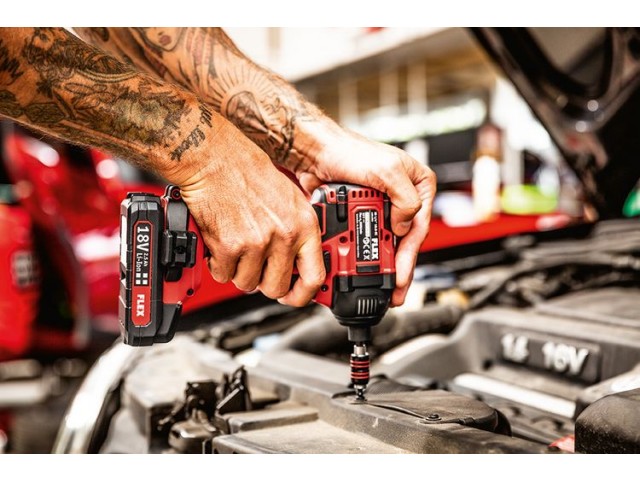 Akumulatorski udarni vijačnik Flex IW 1/2