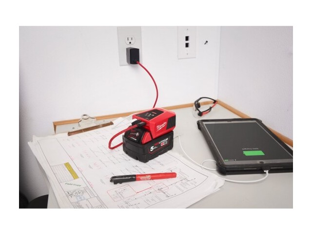 Polnilnik in napajalnik Milwaukee TOP-OFF M18 TC, 4932499165