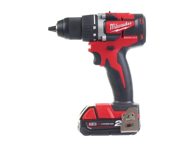 Akumulatorski vrtalnik-vijačnik Milwaukee M18 CBLDD-202C, 4933464317