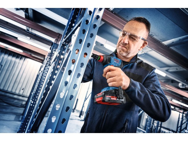 Akumulatorski udarni vijačnik Bosch Expert EXDX18V-210, 06019J0400