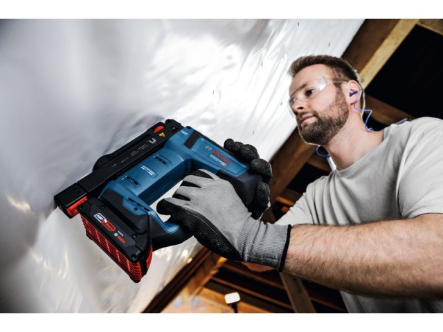 Akumulatorski spenjalnik za les Bosch GTH 18V-14, 0601482801