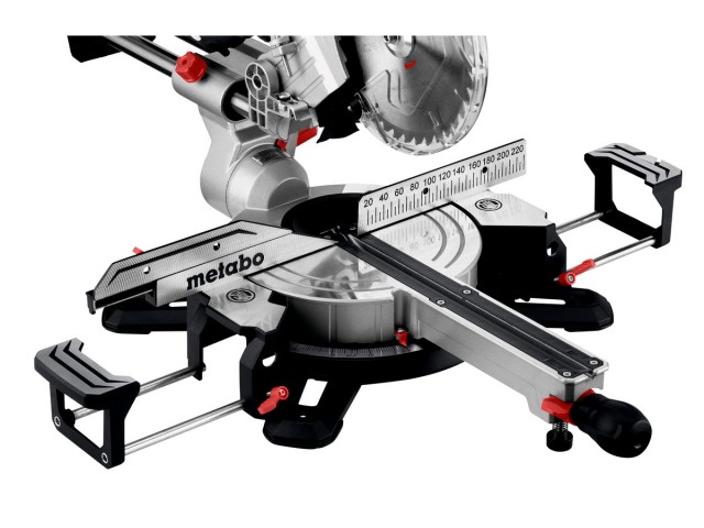 Potezna zajeralna žaga Metabo KGS 305 M, 613305000