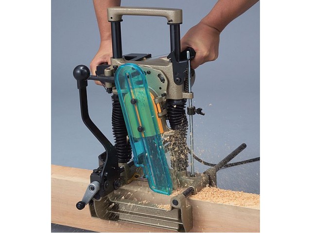 Električni verižni rezkar Makita 7104L