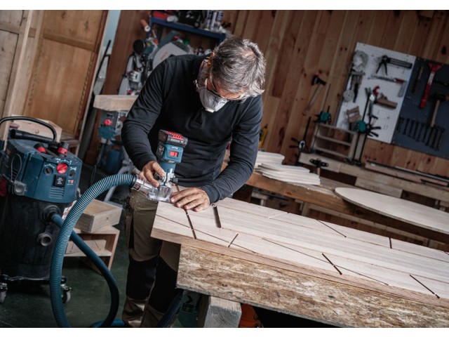 Poravnalni rezkar Bosch PRO, 12,7 x 9,5, steblo 8 mm, 2608629676