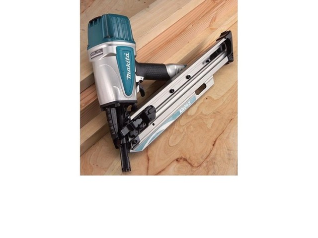 Pnevmatski žebljalnik Makita AN943K