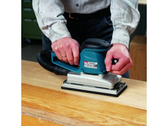 Električni vibracijski brusilnik Makita BO4900V