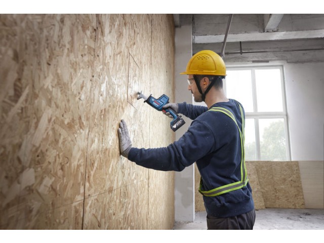 Akumulatorska sabljasta žaga Bosch GSA 18V-24, 06016A5101