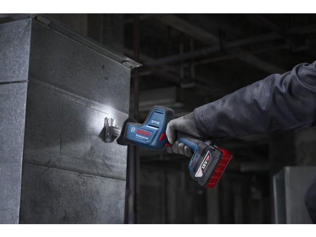 Akumulatorska sabljasta žaga GSA 18V-24 solo, 06016A5100