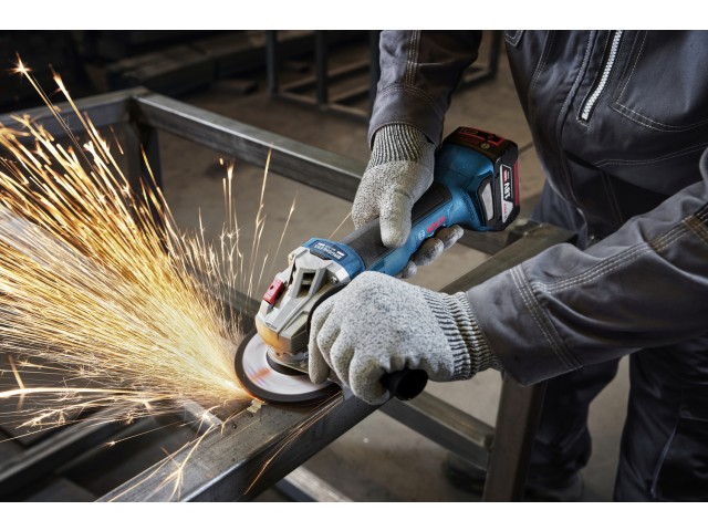 Bosch PRO Komplet 3 orodij 18 V: GSR + GBH + GWS + 2x GBA 5.0 Ah + GAL 18V-40, 0615A5009G