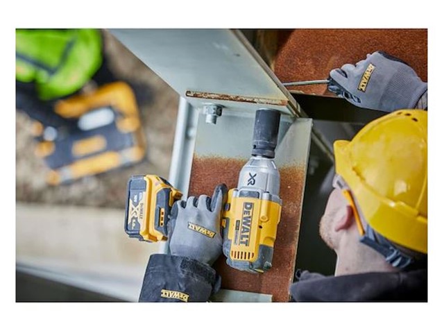 Akumulatorski udarni vijačnik Dewalt DCF897N
