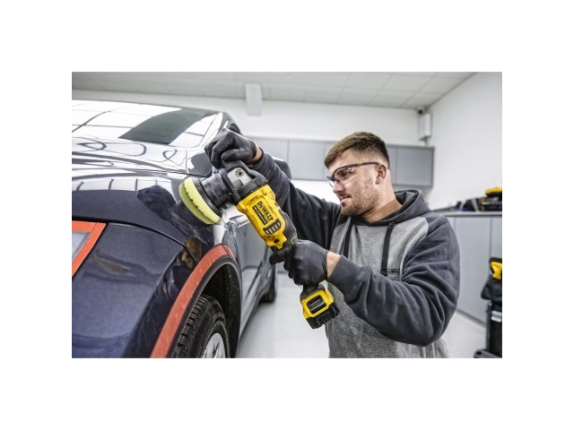 Komplet za poliranje z dvojnim delovanjem Dewalt DCM848P2