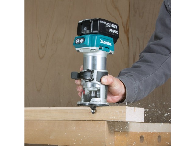 Akumulatorski enoročni rezkalnik Makita DRT50RTJX2