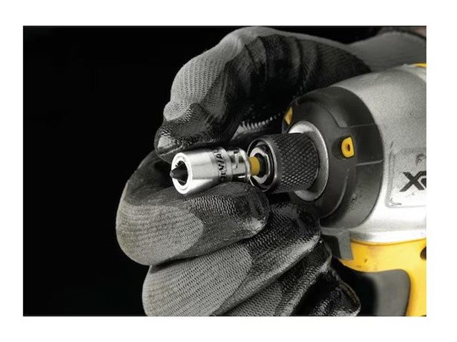 Vijačni nastavek Dewalt + magnetni nosilec, PZ2, 57mm, DT70535T