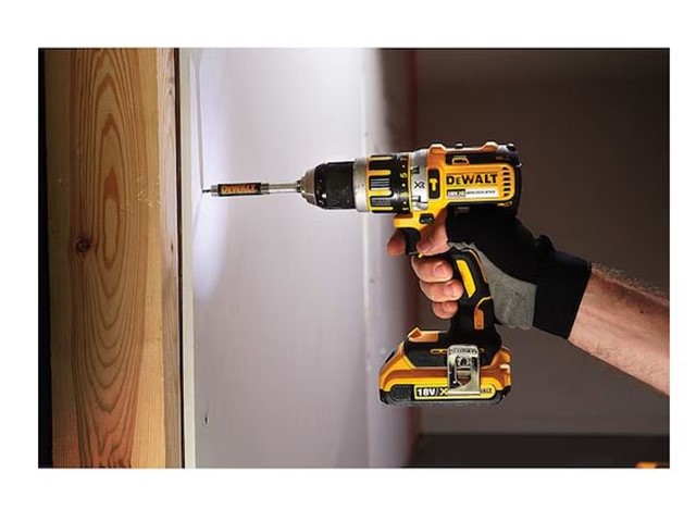 Magnetno držalo nastavkov Dewalt z vodilom DT7701