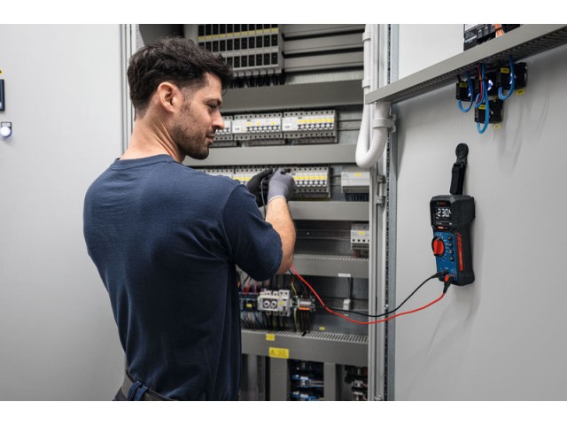 Digitalni multimeter Bosch EXPERT EXDM600-17, 0601077200