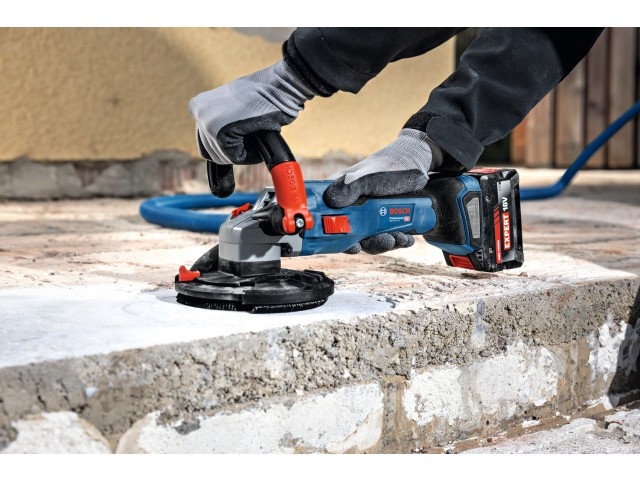 Akum. brusilnik za beton Bosch GBR 18V-15 S, 0601776201