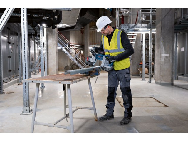 Akumulatorska tračna žaga Bosch GCB 18V-127, 06012B7000