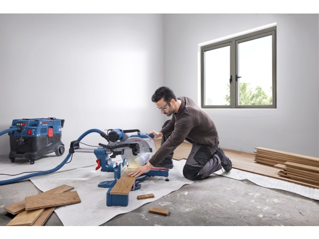 Zajeralna žaga Bosch GCM 340-305 D, 0601B60000