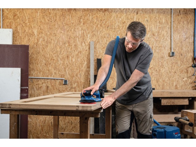 Akumulatorski ekscentrični brusilnik GEX 12V-150-3 solo, 0601373301