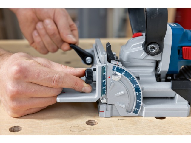 Lamelni rezkar Bosch GFF 18V-22 v L-BOXX, 0601620101