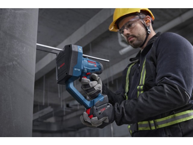 Akumulatorski rezalnik navojnih palic Bosch GGC 18V-12, 06019M8001