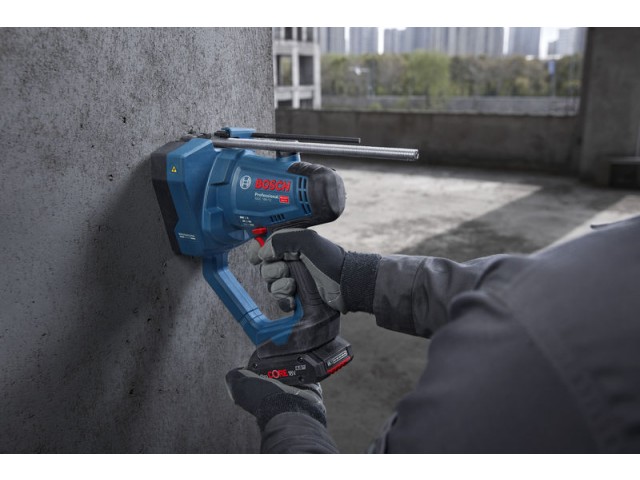 Akumulatorski rezalnik navojnih palic Bosch GGC 18V-12, 06019M8001