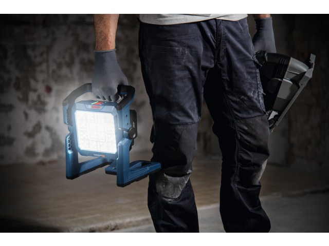 Akumulatorska svetilka Bosch GLI18V-5000, 06019P5100