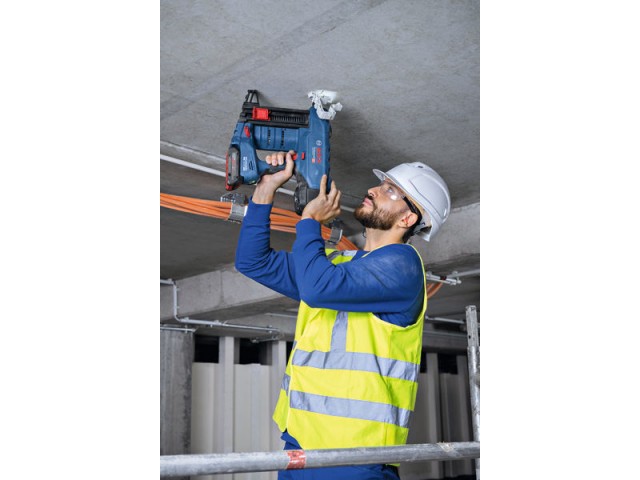 Akumulatorski žebljalnik za beton Bosch GNB 18v-40, 06019L7005