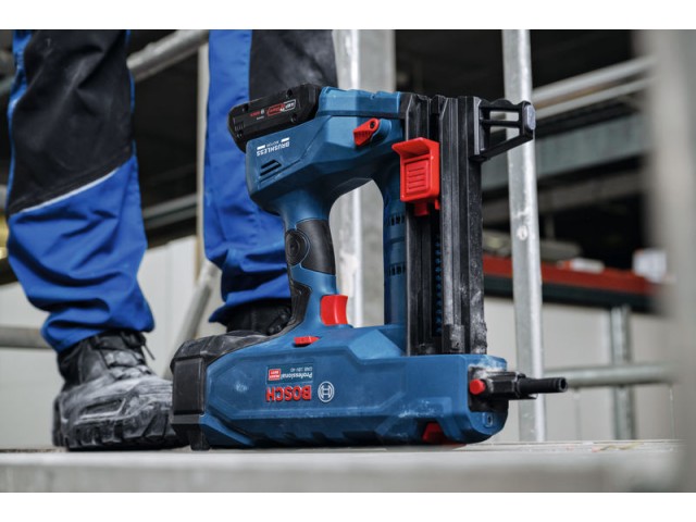 Akumulatorski žebljalnik za beton Bosch GNB 18v-40, 06019L7005