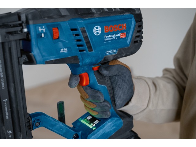 Akumulatorski žebljalnik za les Bosch GNH 18V-50 M, 0601482400