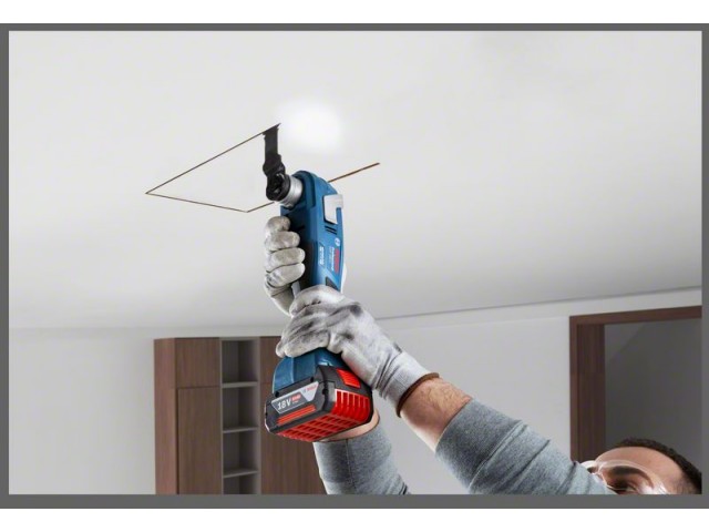 Akumulatorski večnamenski rezalnik Bosch GOP 185-LI, 18V, 1.2kg, 06018G2021