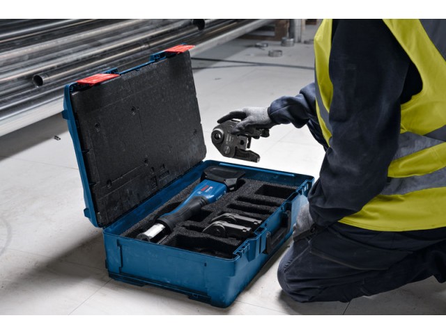 Akumulatorsko stiskalno orodje Bosch GPT 18V-32 v L-Boxx, 06019M2101