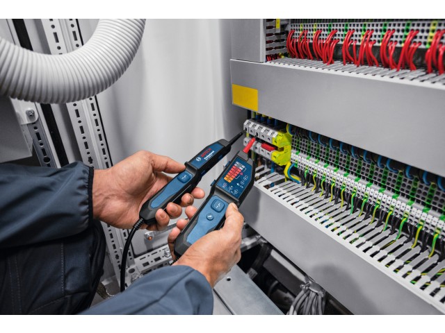 Preizkuševalec napetosti Bosch GVT 1000-15, 0601077800