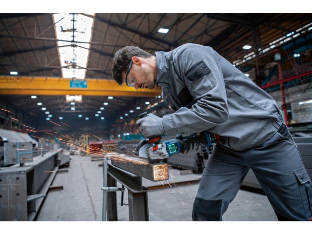 Akumulatorski kotni brusilnik Bosch BITURBO GWS 18V-15 PSC, 06019H6B00