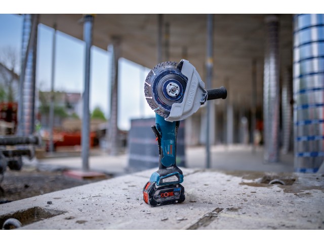 Akumulatorski kotni brusilnik Bosch GWS 18V-180 P, 18V, 180mm, M14, 2.8kg, 06019H6L01