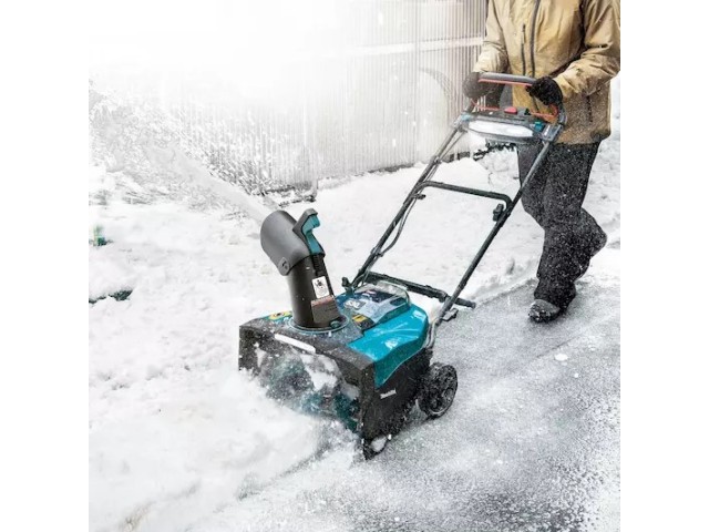 Akumulatorska snežna freza Makita SN001GZ, 40V XGT, 530mm, Max.višina: 300mm, Teža: 18.8 kg