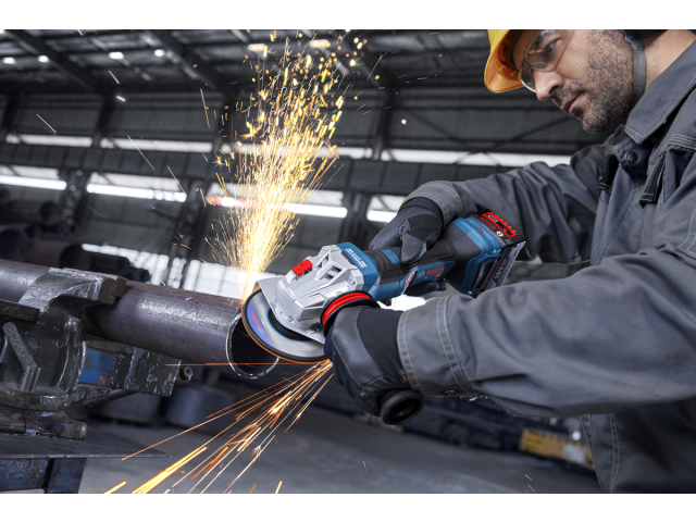 Aku. kotni brusilnik Bosch PRO GWS18V-11PS, 06019N4301