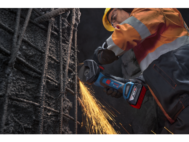 Aku. kotni brusilnik Bosch PRO GWS18V-11PS, 06019N4301