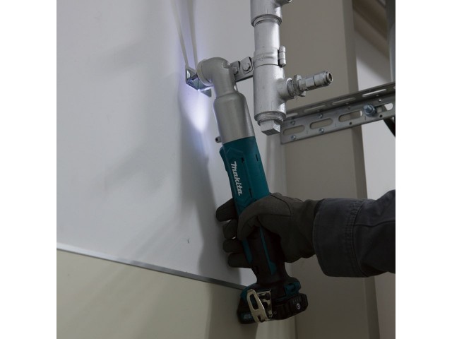 Akumulatorski kotni udarni vijačnik Makita TL064DZ