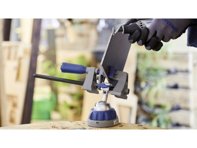 Brusilni čep Dremel iz silicijevega karbida, Dimenzije: 3.2x40mm, 2615542232