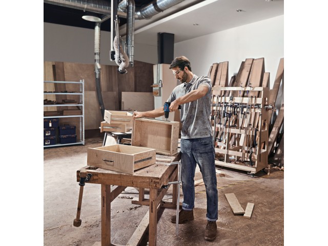 Akumulatorski udarni vrtalni vijačnik Bosch GSB 12V-30, 06019G9102