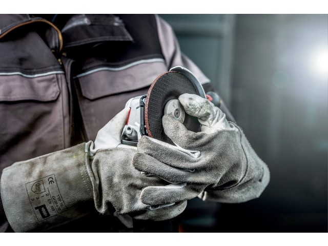 Električni kotni brusilnik Metabo WEV 15-125 QWuick HT, 600562000