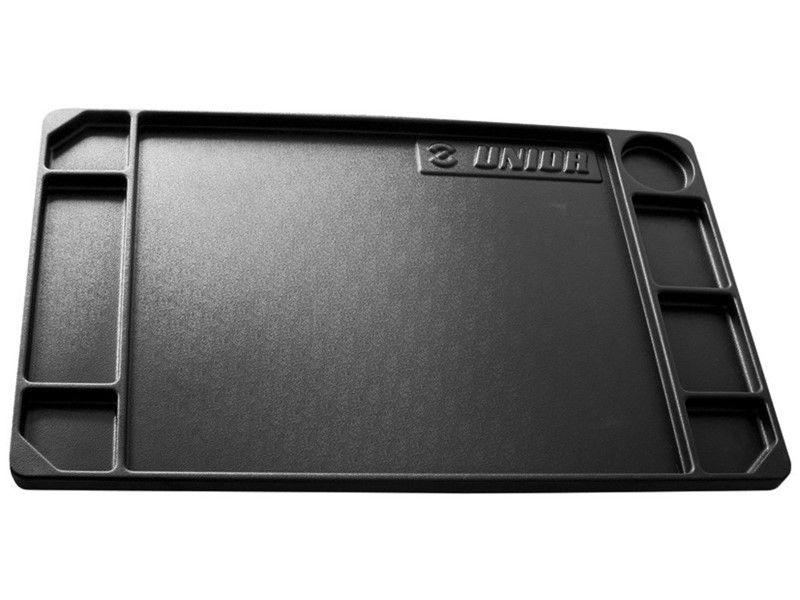 Pokrov plastičen za 940E in 940EV UNIOR 940ES8
