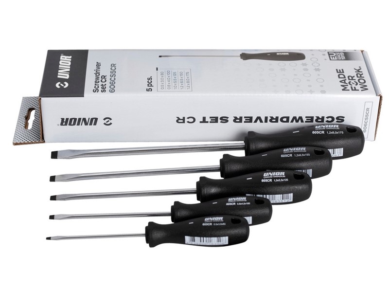 Garnitura izvijačev CR v kartonu UNIOR 606CS5CR