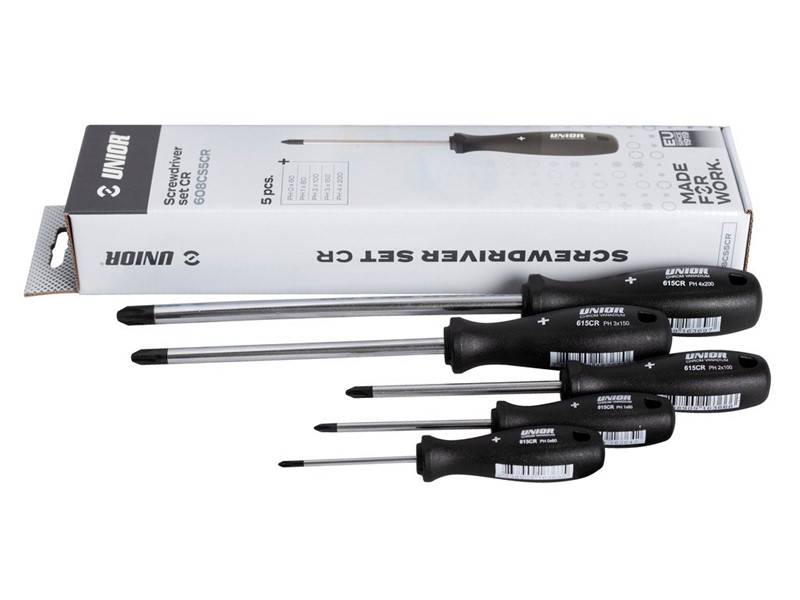 Garnitura izvijačev CR v kartonu UNIOR 608CS5CR