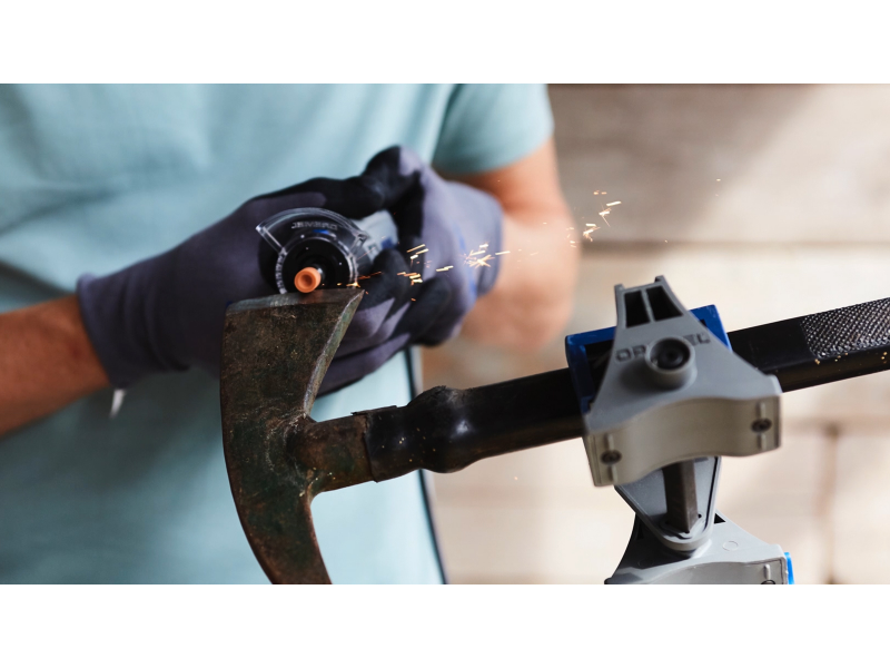 Brusilni čep Dremel iz aluminijevega oksida, Dimenzije: 9.5x40mm, Pakiranje: 3kos, 26150932JA